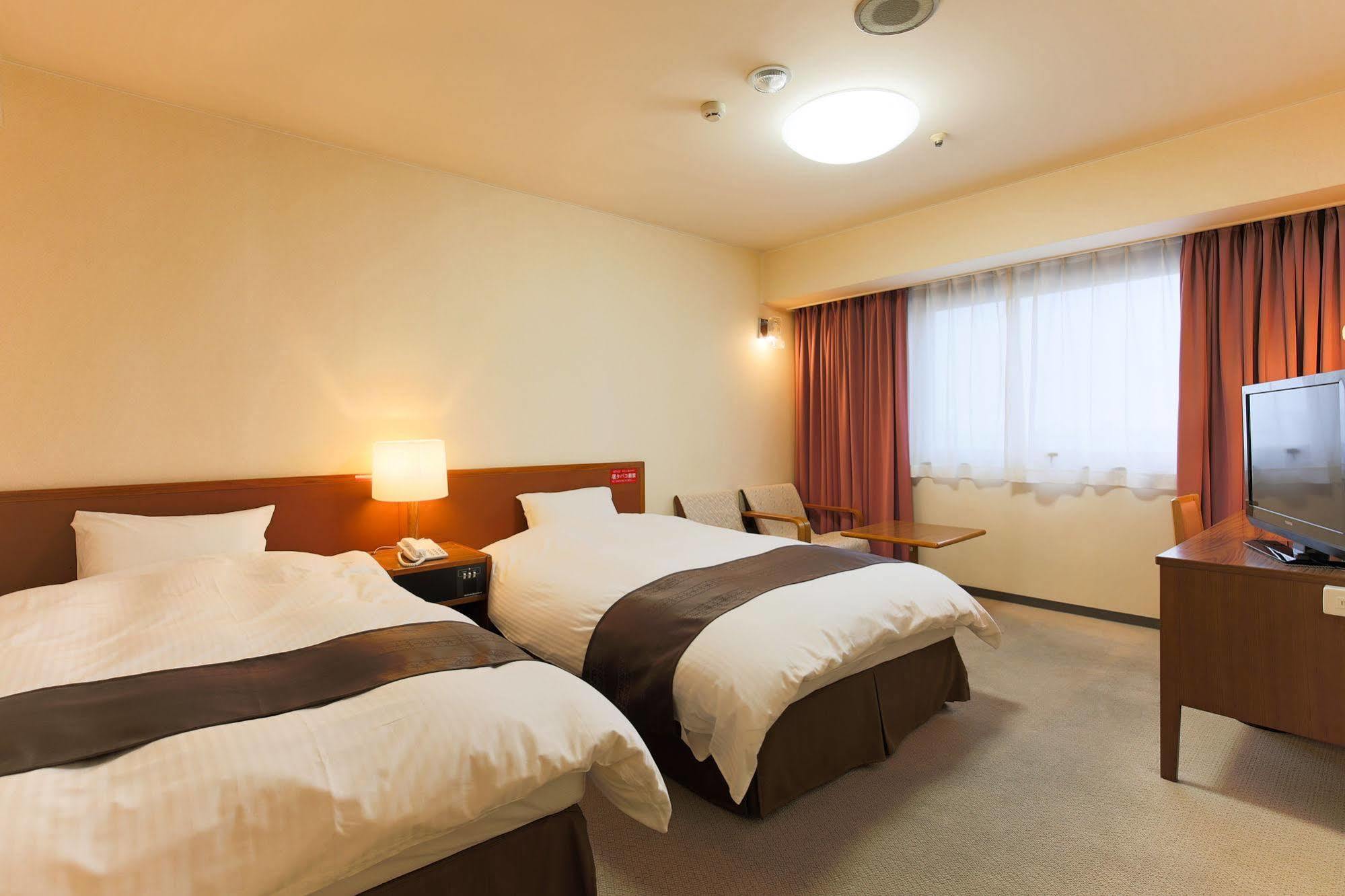 Hachinohe Grand Hotel Bagian luar foto