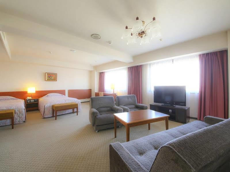 Hachinohe Grand Hotel Bagian luar foto